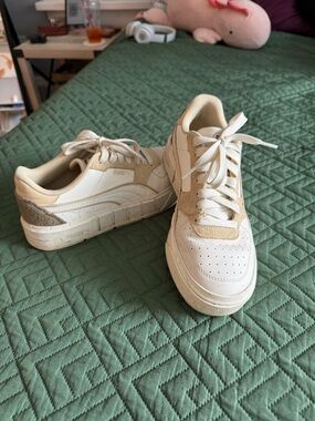 Puma White & Beige Low-Top Trainers